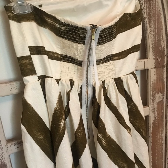 Anthropologie strapless dress - Picture 2 of 3